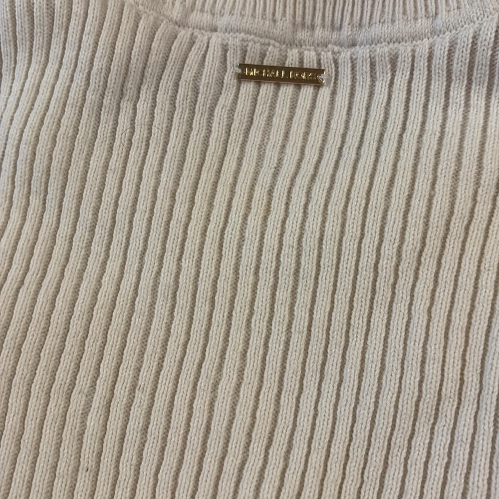 Sweater - Picture 4 of 5